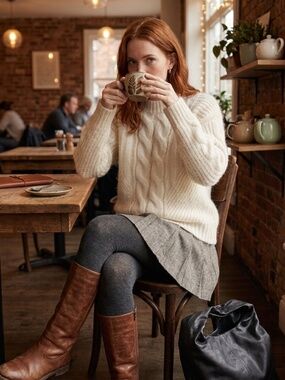 & Other Stories Cream Cable Knit Wool Sweater